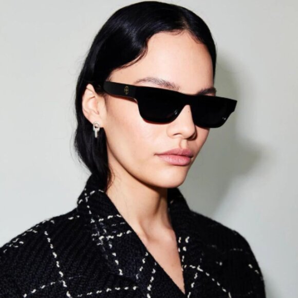 Anine Bing Otis Sunglasses with Original Pouch - Picture 5 of 9